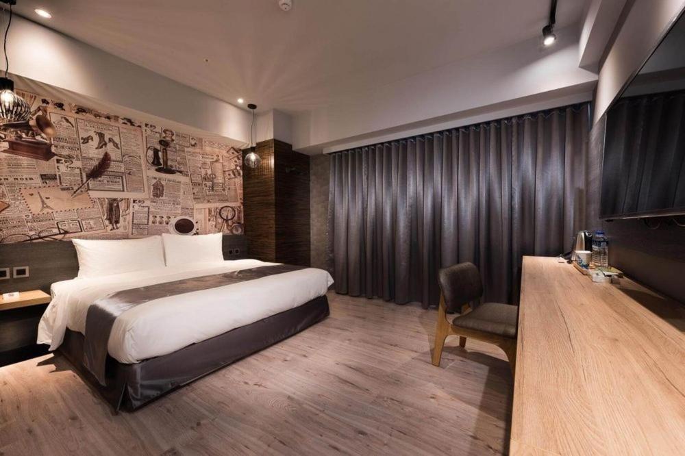 Sunrise Hotel Chiayi City Exterior photo